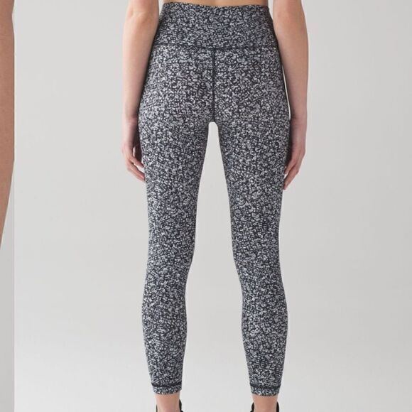 Lululemon Wunder under hi rise waist 7/8 tight leggings daisy white black 4 - Picture 1 of 8